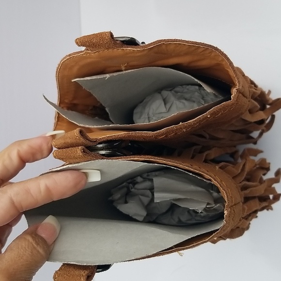 Very Volatile Hillside Tan Fringe Leather Suede Boots 7 - Picture 10 of 10